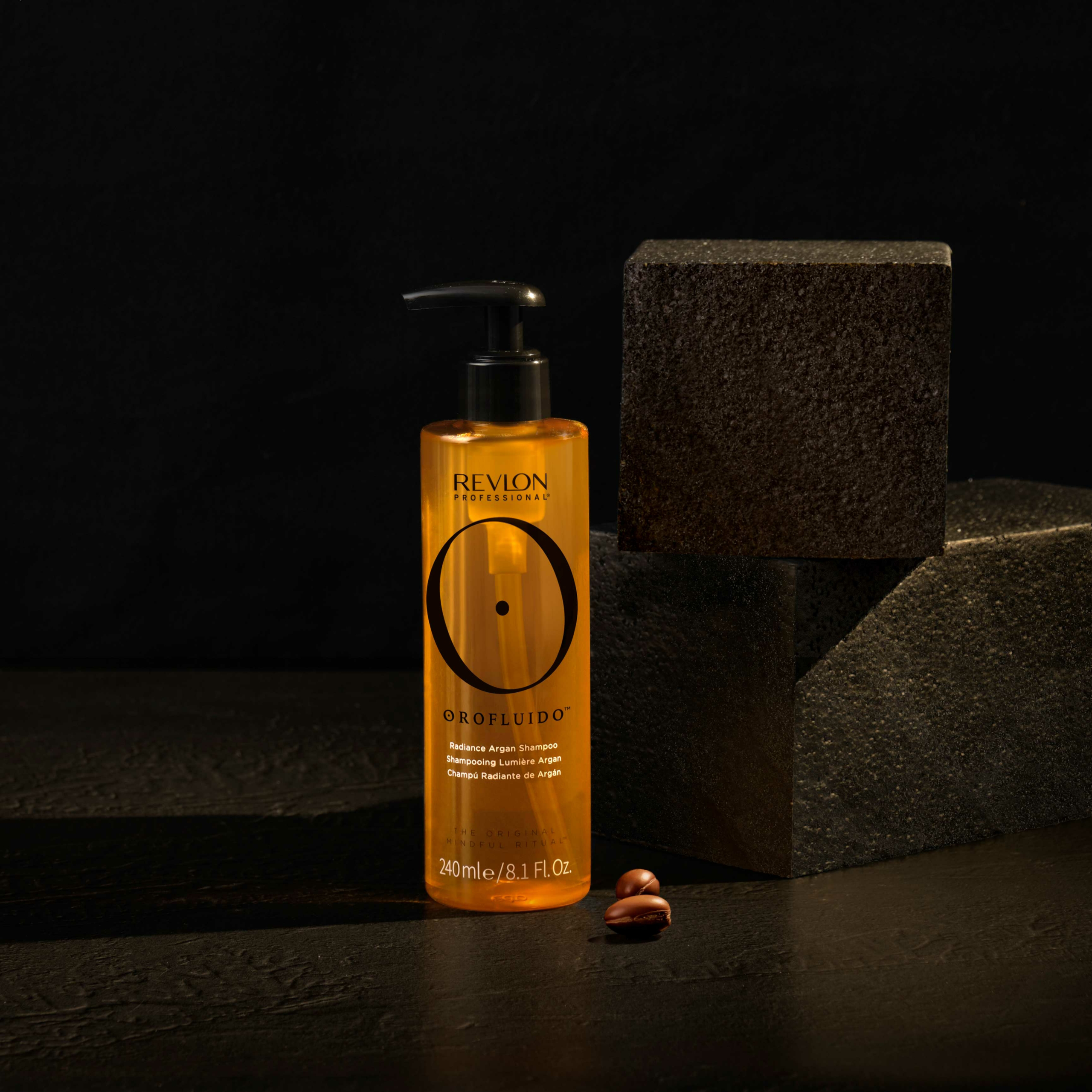 Oro Fluido Shampoo Packshot Visual Oro Fluido Shampoo Packshot Visual