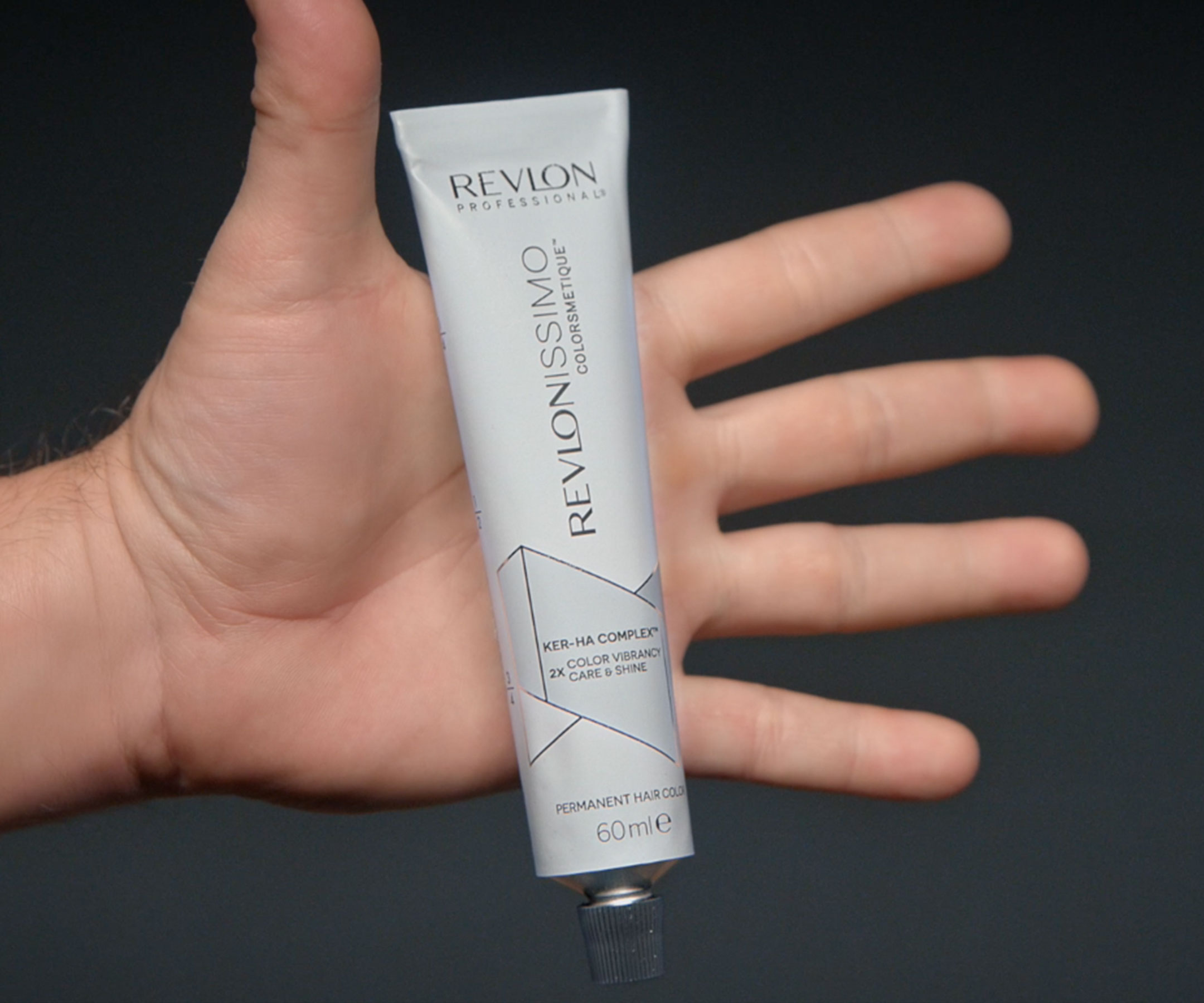Revlonissimo Colorsmetique Packshot Revlonissimo Colorsmetique Packshot
